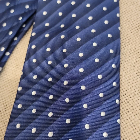 Authentic Bulgari silk necktie - Picture 7 of 7